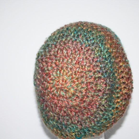 Beautiful NWT Alpaca Rainbow Beanie Winter Hat - Picture 3 of 5